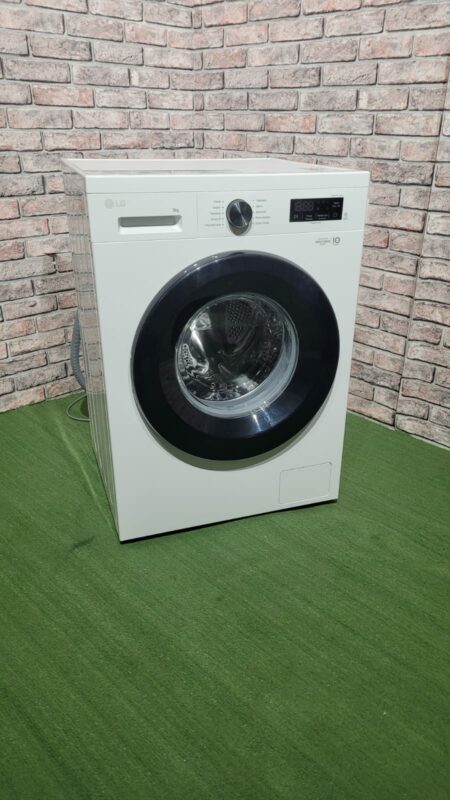 b09072ab-0298-41d5-a1f8-c233c570bd2e